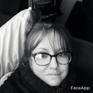 Meet your Posher, Nicole